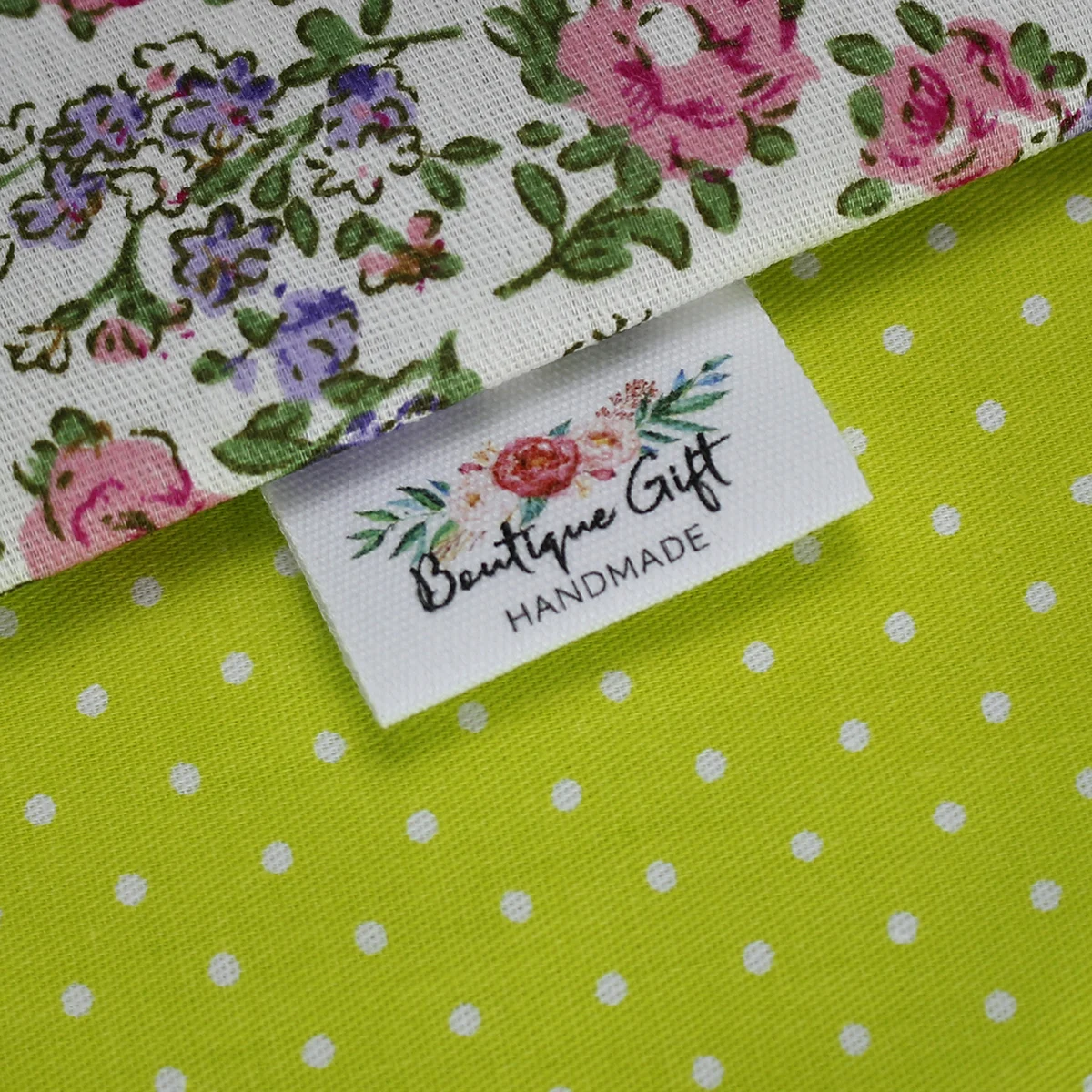 

Cotton Sewing labels, Clothing Labels, With Love, Sewing Accessori, Boutique Gift Tags, 20 pieces, Spot Goods