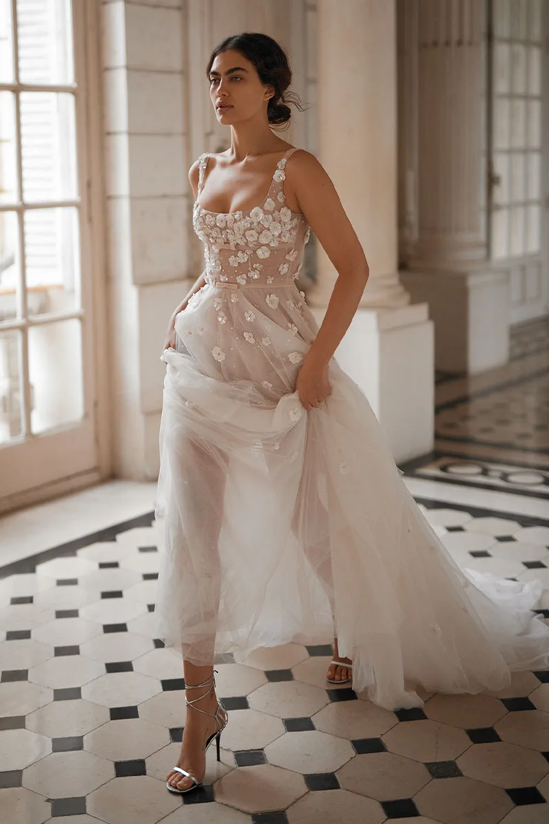 

Lakshmigown Bridal Dress