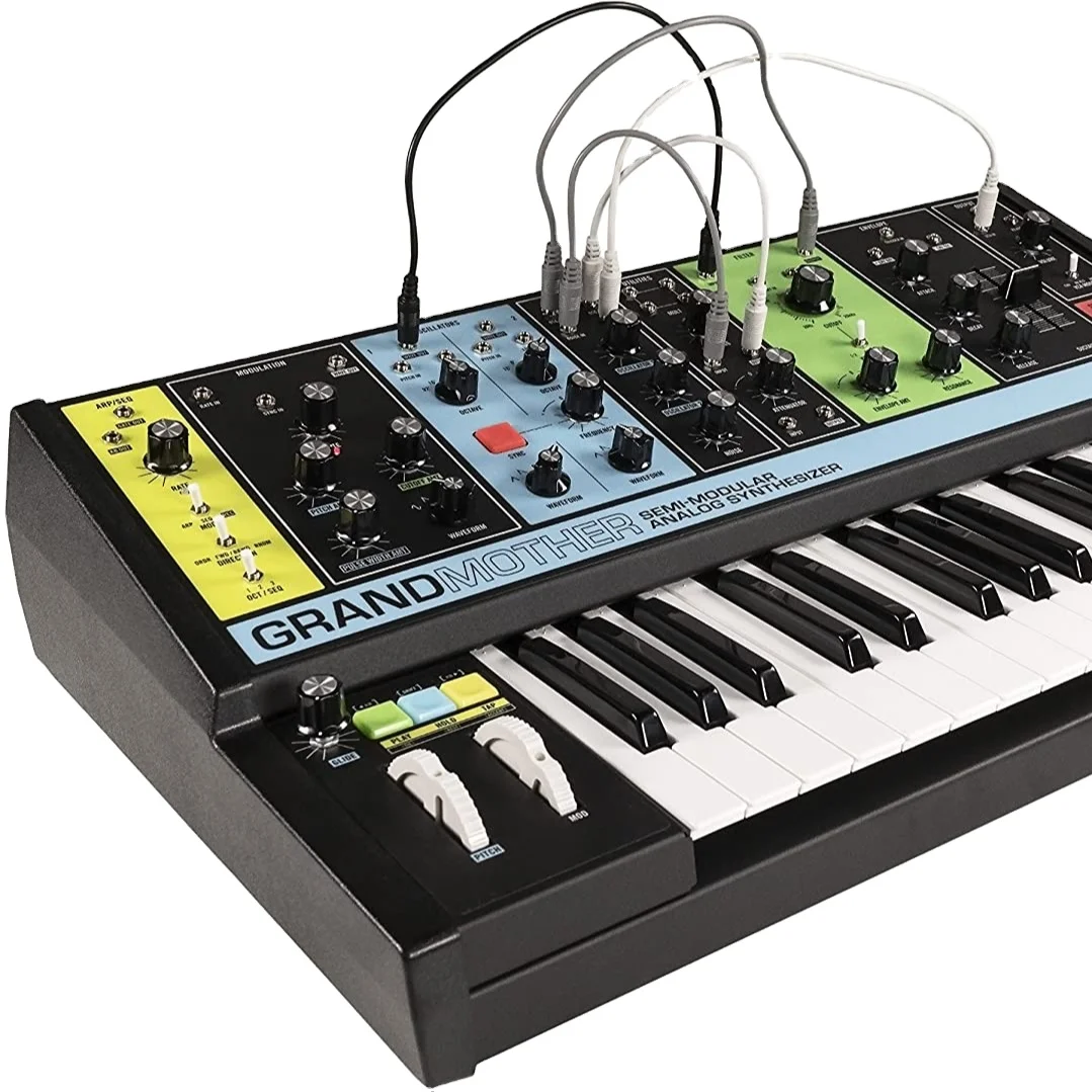 

SUMMER SALES DISCOUNT ON New Mo-og Grandmother Semi-Modular Analog Keyboard Hot