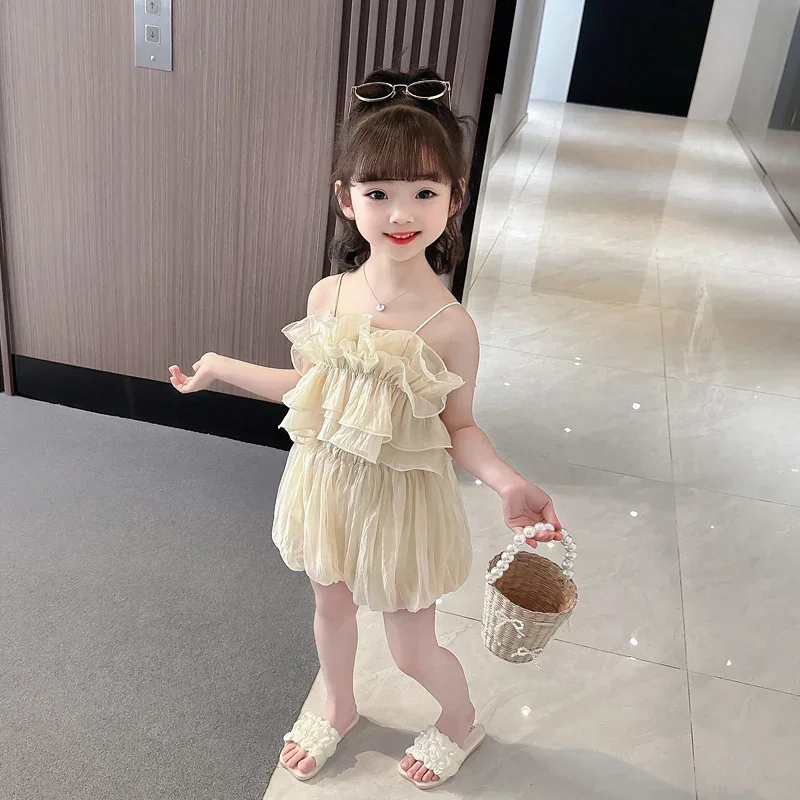 

Комплекты одежды для маленьких девочек, летние детские кружевные топы и брюки, детская пляжная одежда для отпуска, костюм, одежда принцессы, наряды