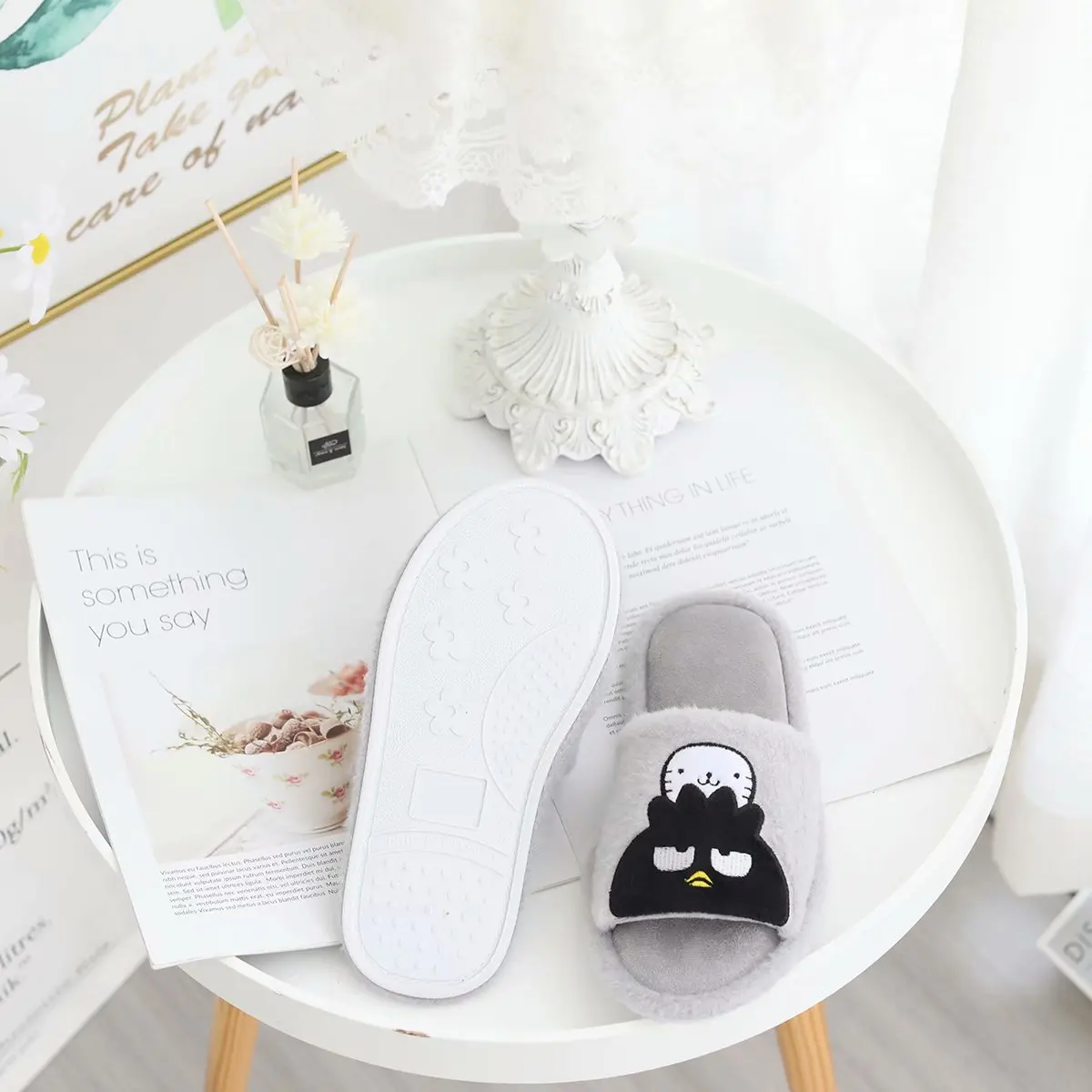 Шлепанцы Sanrio для мальчиков и девочек милая мультяшная Мелодия куроми корица