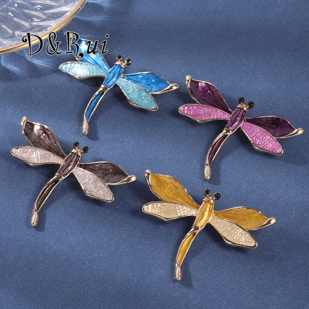 

D&Rui's New Animal Dragonfly Brooches Cute Women Accessories Metal Brooch Clothing Lapel Pins Women Party Gifts 2023