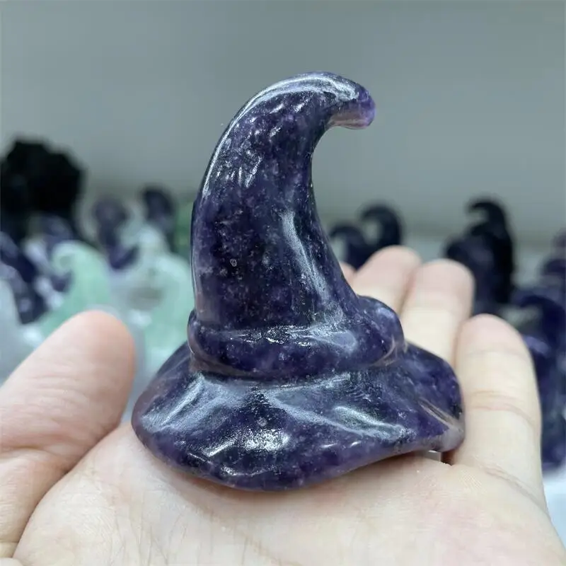 

1PC Natural Lepidolite Witch Hat Carvings Statues Healing Crystal Ornament Reiki Halloween Gift Home Decoration