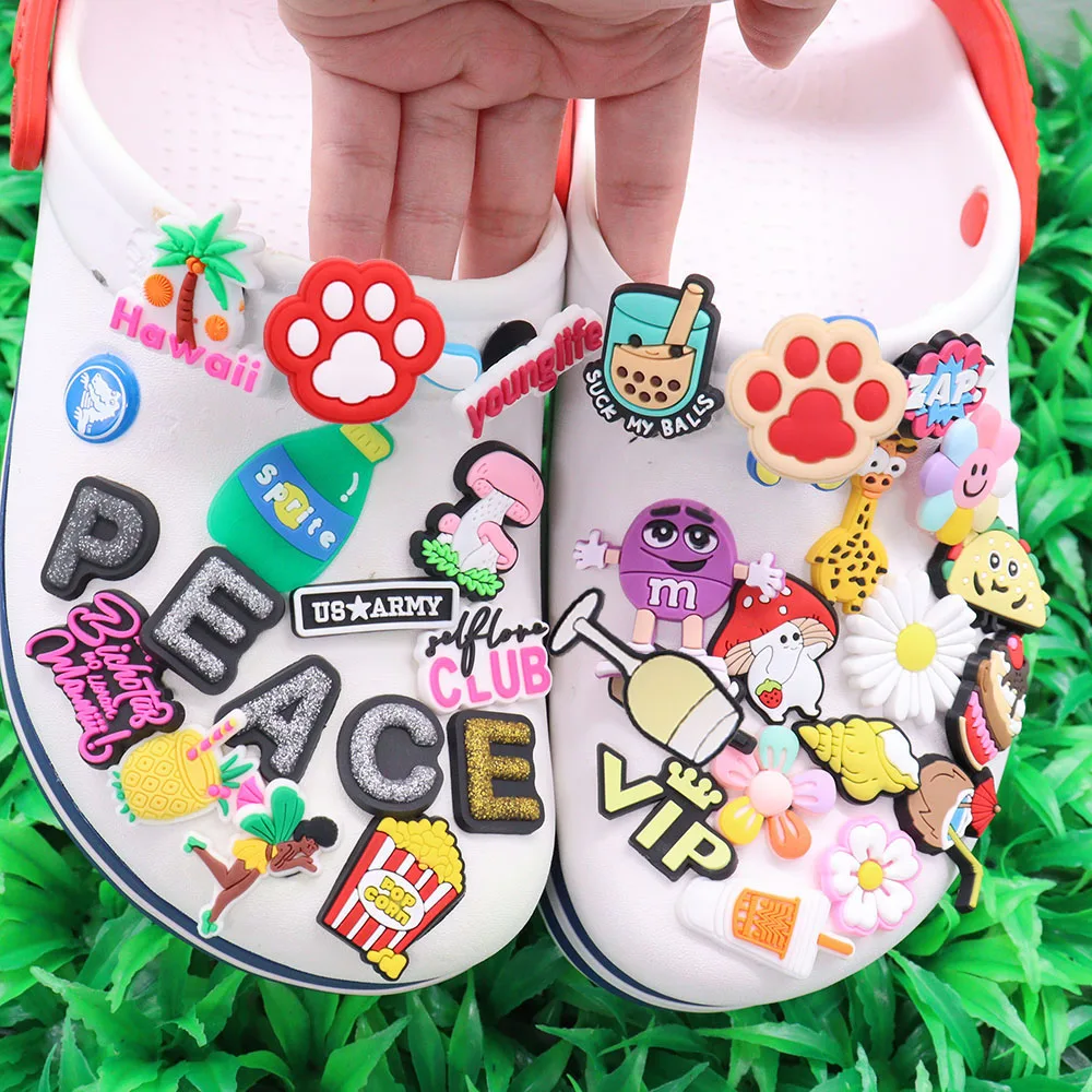 

New Arrival 1Pcs PVC Popcorn Conch Mushroom Taco Hawaii Shoe Charms Buckle Clog Decorations Fit Younglife Wristband Croc Jibz