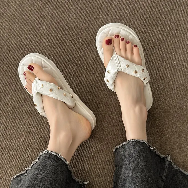 

Shoes Low Rubber Flip Flops Hawaiian Rome PU Fabric Hoof Heels Low Rubber Flip Flops Shoes Hawaiian Fabric Hoof Heels Rome