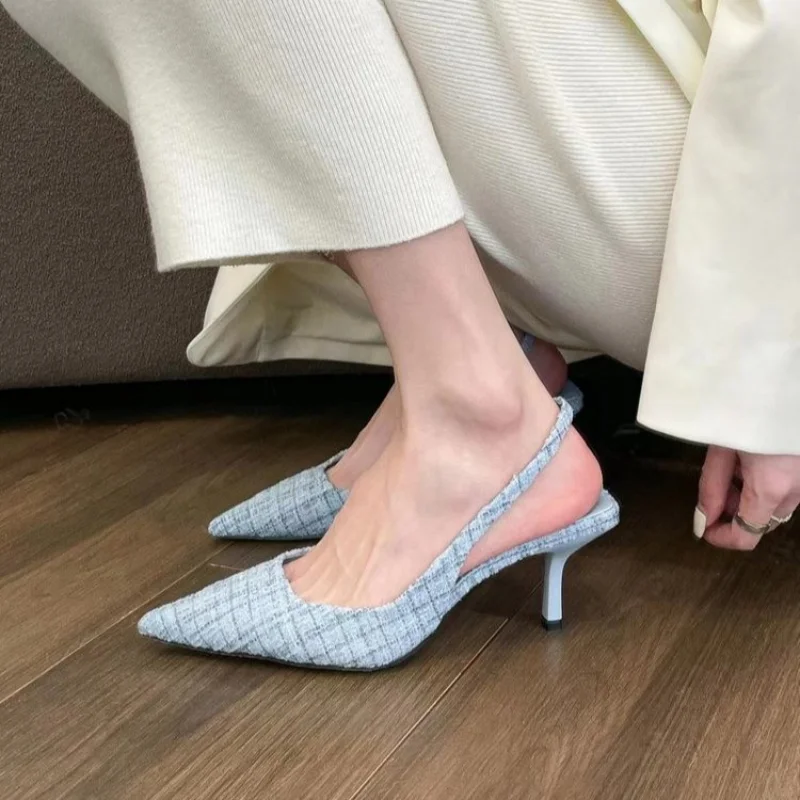 

Новые женские ботинки на высоком каблуке, женские модные туфли-лодочки со сломанными стразами, свадебные сандалии, элегантная обувь на шпил...