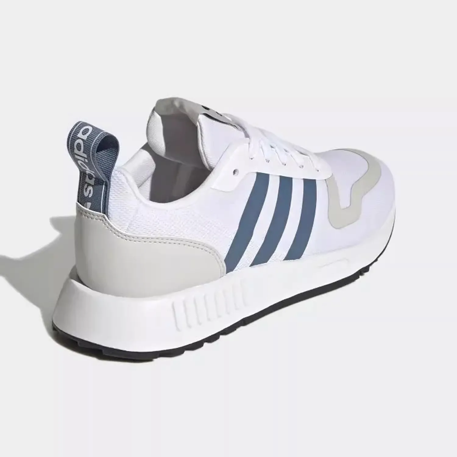 Оригинальная детская спортивная и повседневная обувь Adidas Clover Multix J Gx4230