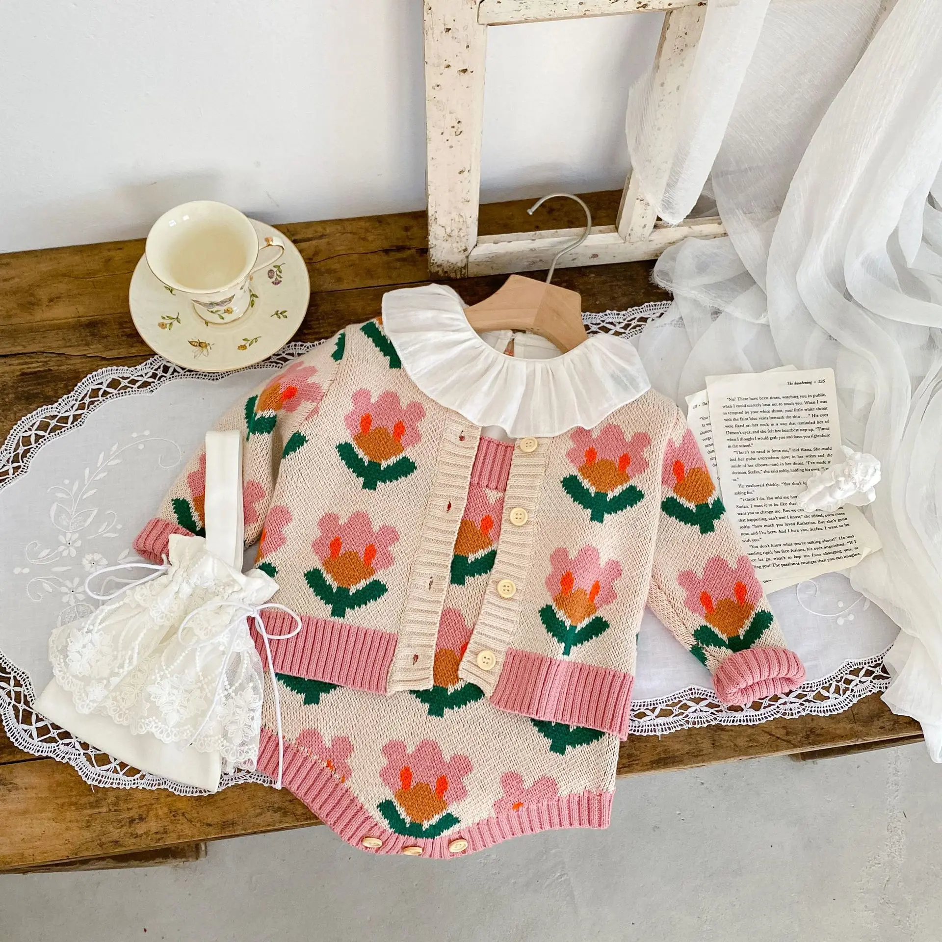 

Summer Autumn Newborn Baby Girl Clothes Set 2023 New Sleeveless Floral Romper Coat Sweet Children Clothing Set Outfits