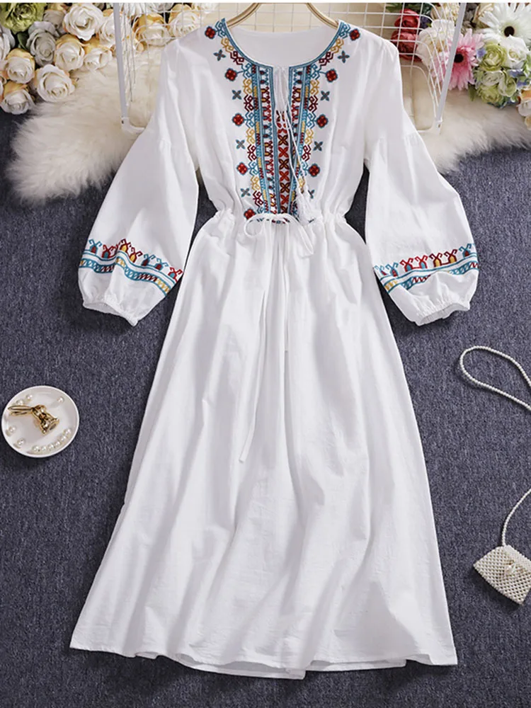 

Spring Autumn Women Dresses Bohemian Embroidered Flower O-Neck Lantern Sleeve High Waist Dress All-match Female Vestidos