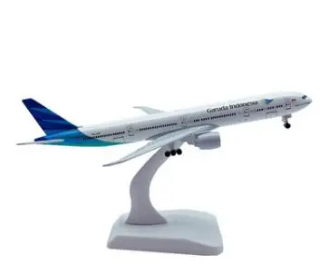 

19cm Alloy Metal Air Garuda Indonesian Airlines Boeing 777 B777 Airplane Model Airways Plane Model W Wheels Landing Gears