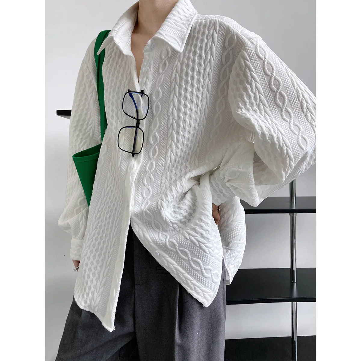 

2023 spring and summer lazy style embossed shirt women's new loose profile lapel shirt coat tops blouse women