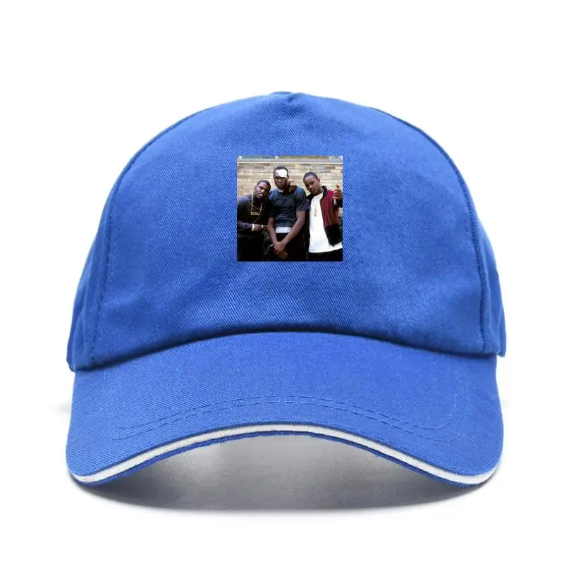 

Uniex оплачивается в Fu ovie Graphic T новая шляпа назад