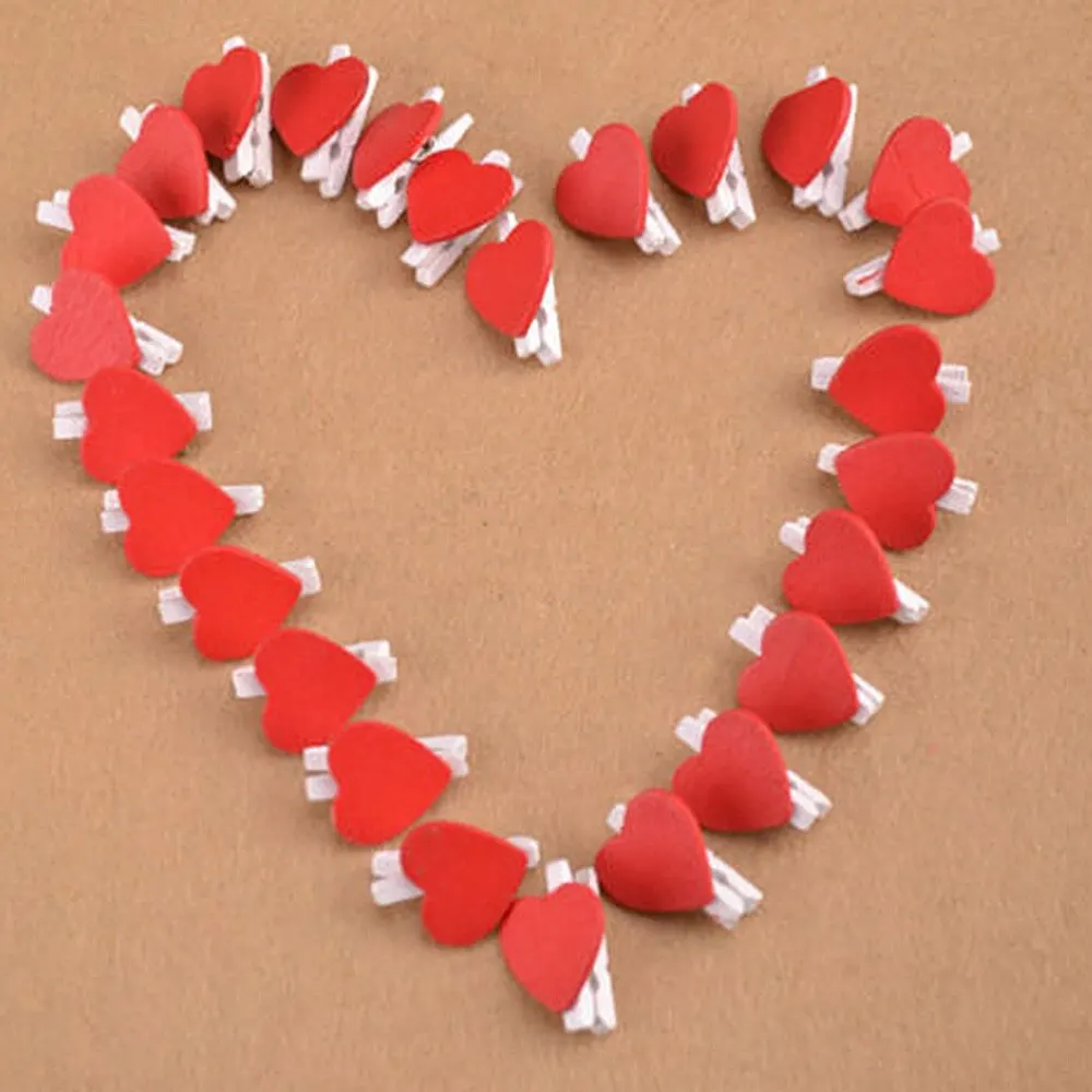 

100Pcs/Pack Mini Heart Love Wooden Clothes Photo Paper Peg Pin Clothespin Craft Postcard Clips Home wedding Decoration