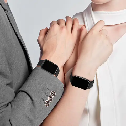 Ремешок Milanese Loop CRESTED для Samsung Galaxy Fit 3