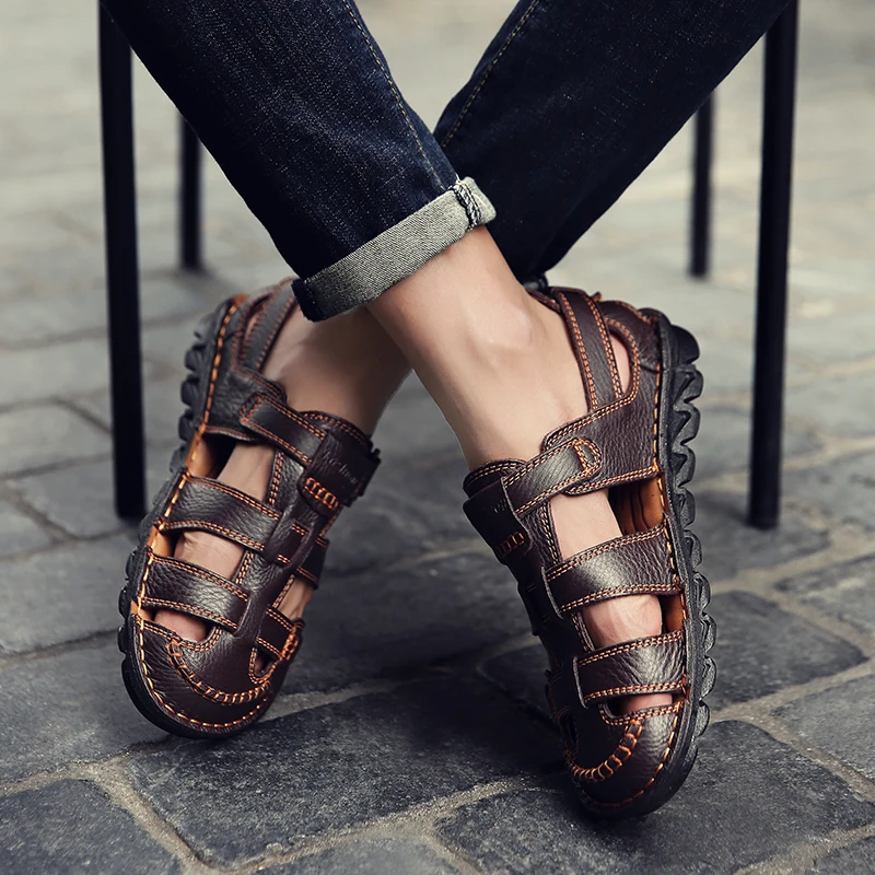 

Fashion Baotou Sandals Men Breathable Comfortable Leather Summer Casual Shoes Classics Men Sandal Leisure Flats Retro Beach Shoe