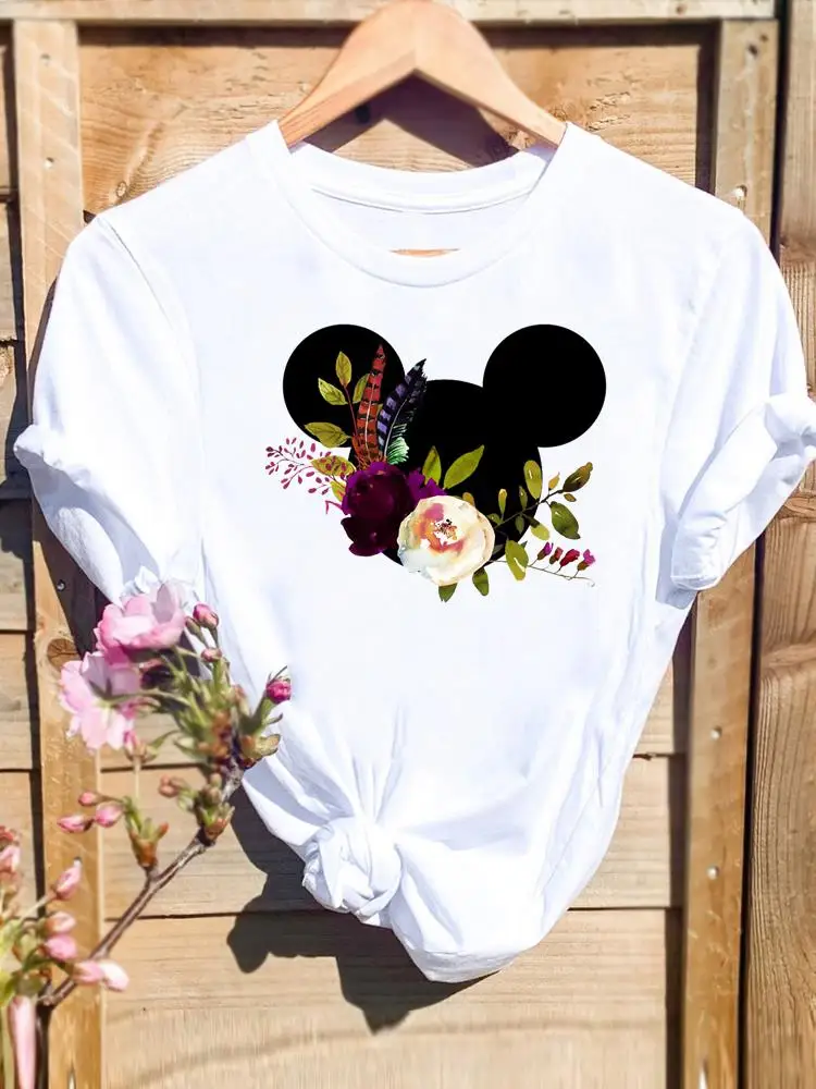 

Летняя футболка с изображением Микки Мауса из мультфильма