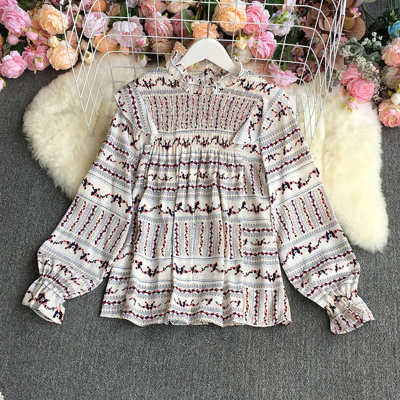 

Новая осенне-зимняя корейская модная рубашка с воротником-стойкой и цветочным принтом и расклешенными рукавами