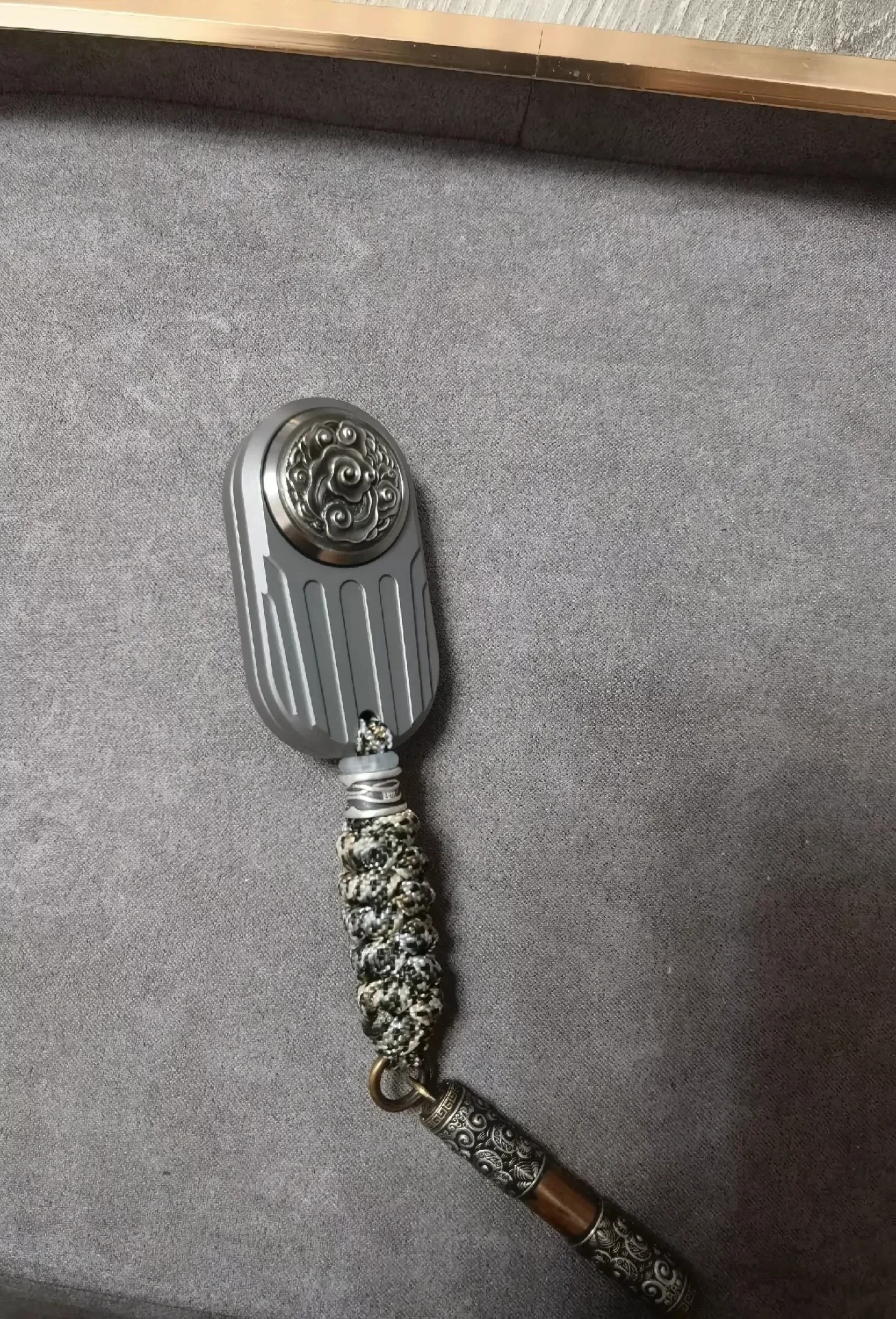 Leyang Grip K титановый корпус + Wukong пластырь фотоподвеска