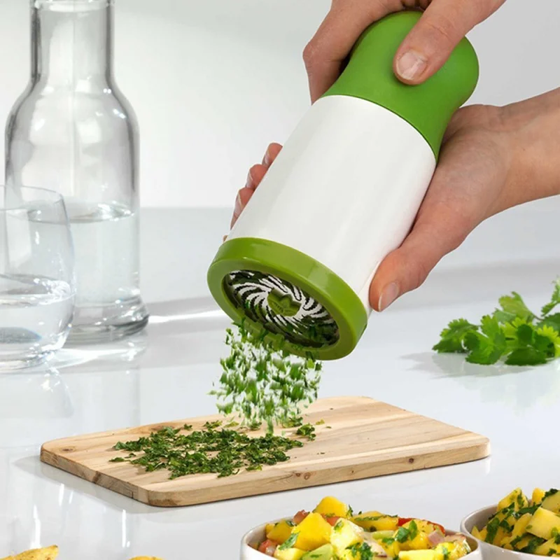 

Herb Grinder Garlic Press Spice Mill Parsley Shredder Chopper Grater Cabbage Fruit Vegetable Cutter Tools Kitchen Gadget