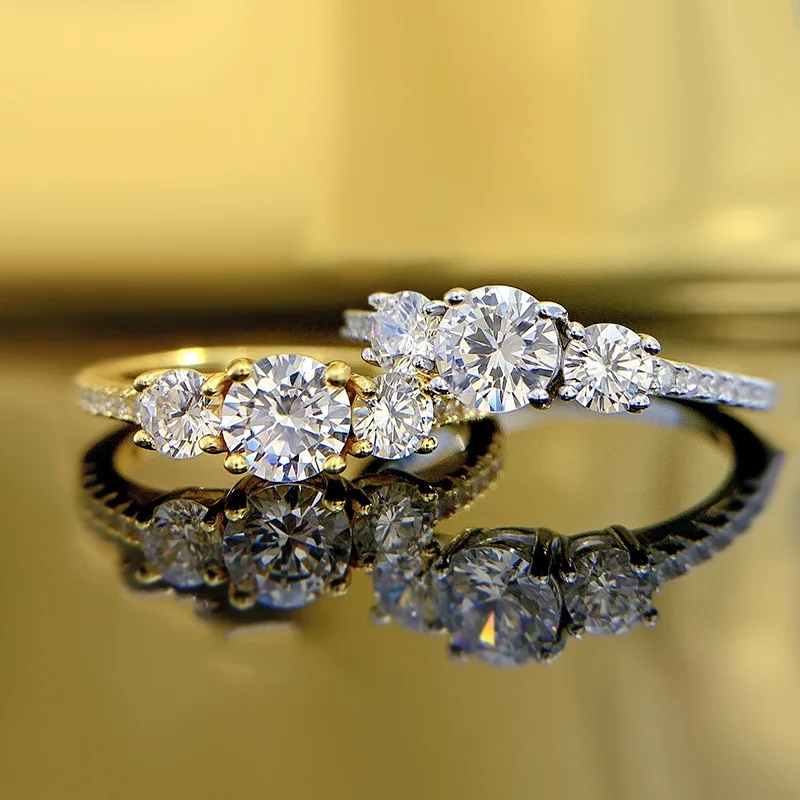 

SpringLady 2023 New Wish Hot Selling Simulation Three Round Diamonds 5.0mm Zircon Ring Fashion Style
