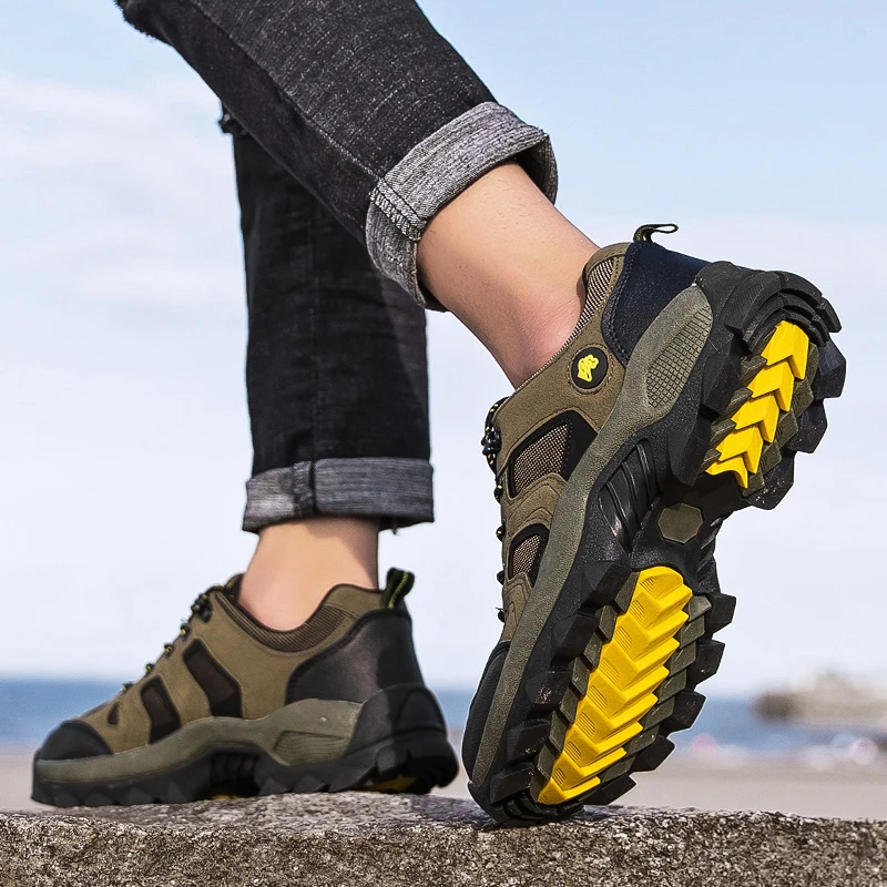 2023 New Men Hiking Shoes Wear-resistant Hike Sneakers Outdoor Sport Man Shoes Lace-Up Climbing Trekking Hunting Men's Sneakers