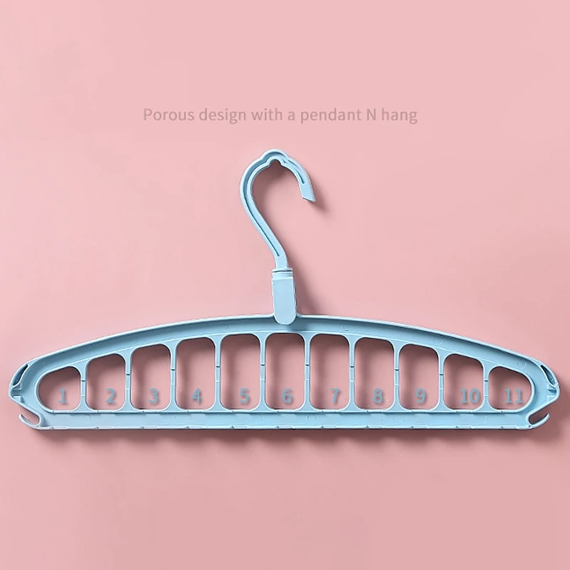 

6PCS Multifunctional Clothes Rack Magic Space Saving Clothes Hangers Wardrobe Arrangement For Shirts Pants Dresses