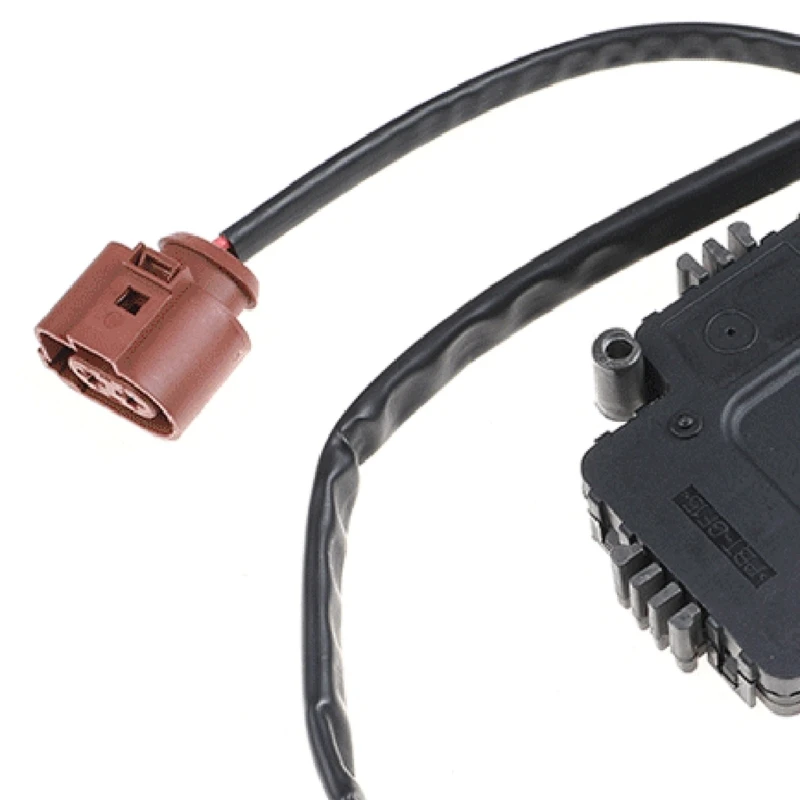 Универсальный модуль управления вентилятором охлаждения радиатора автомобиля