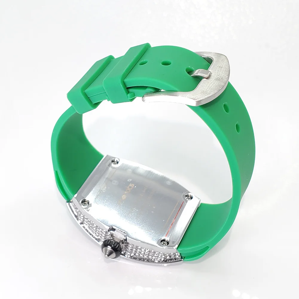 Часы наручные женские с бриллиантами элегантные модные спортивные