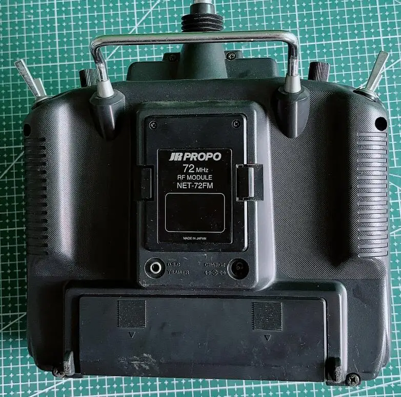 80% новый MacGregor JR Propo X-388S 8-канальный передатчик RC FM-радиосистема управления 72 МГц МБ