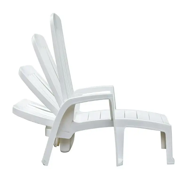 

Club Resin Chaise Lounge, White