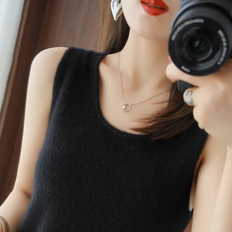 

Spring and Autumn New Women's Sweater Vest Casual Solid 100% Pure Wool Sleeveless Vest Top Strap Crew Neck Pullover T-shirt