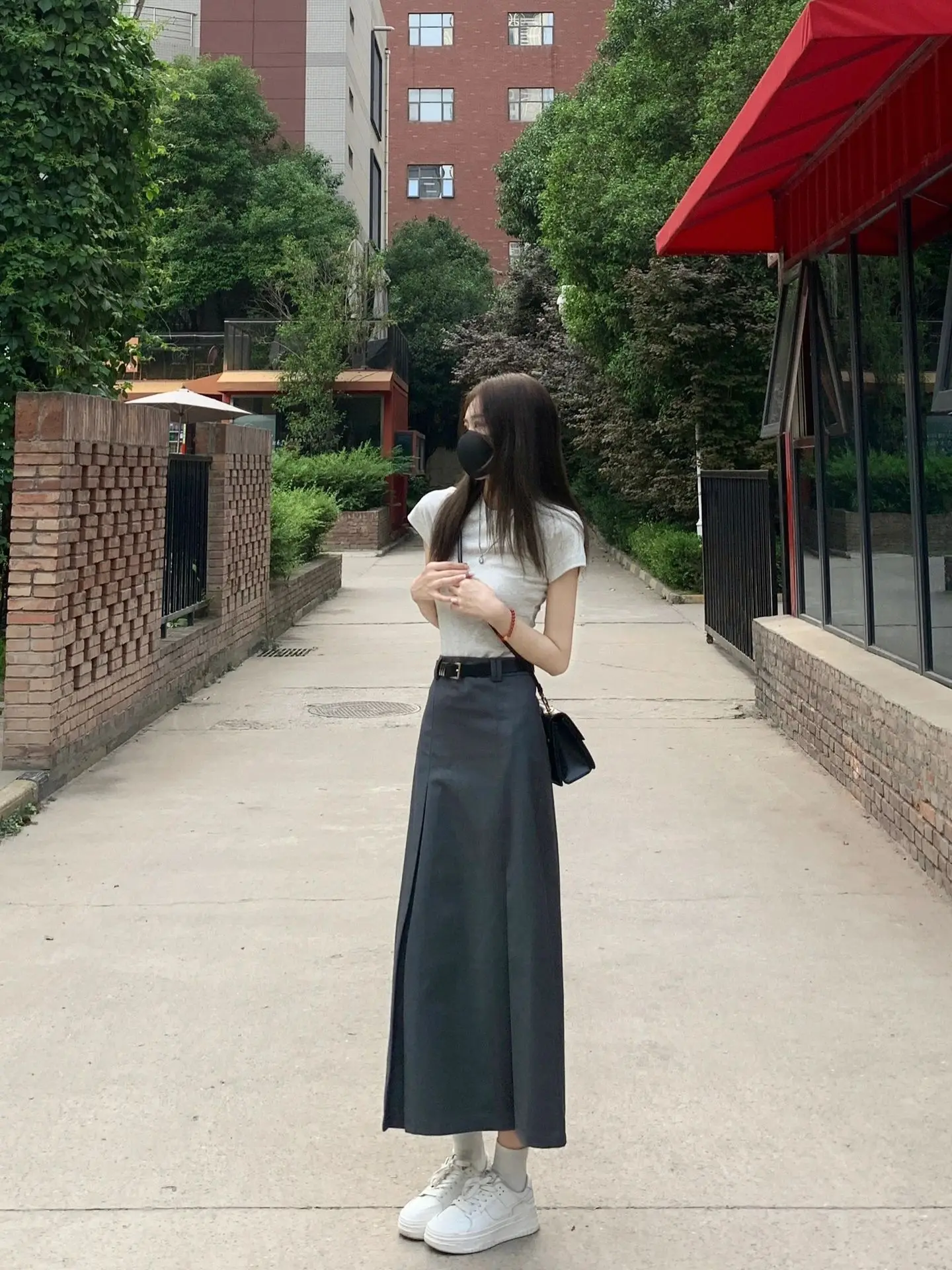 

100 pleated half length skirt for women in summer, high waisted and slim A-line skirt, straight tube suit, high-end design sense