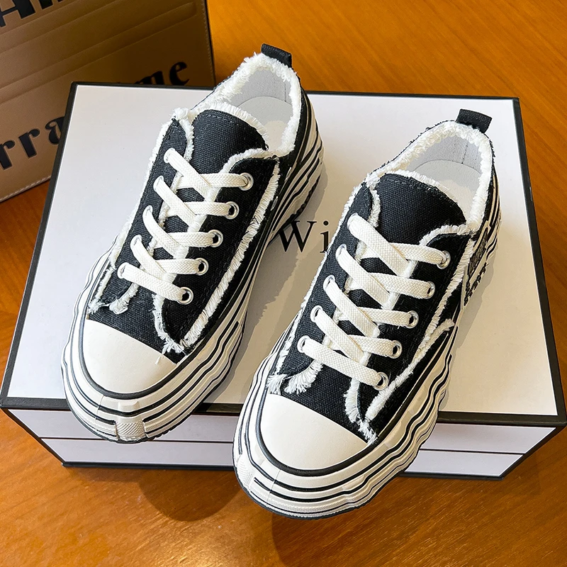

Hot Female Sneakers Women's Canvas Sport Flats Platform Shoes Ladies Casual Breathable Vulcanized Lace Up Comfort Walking Shoe