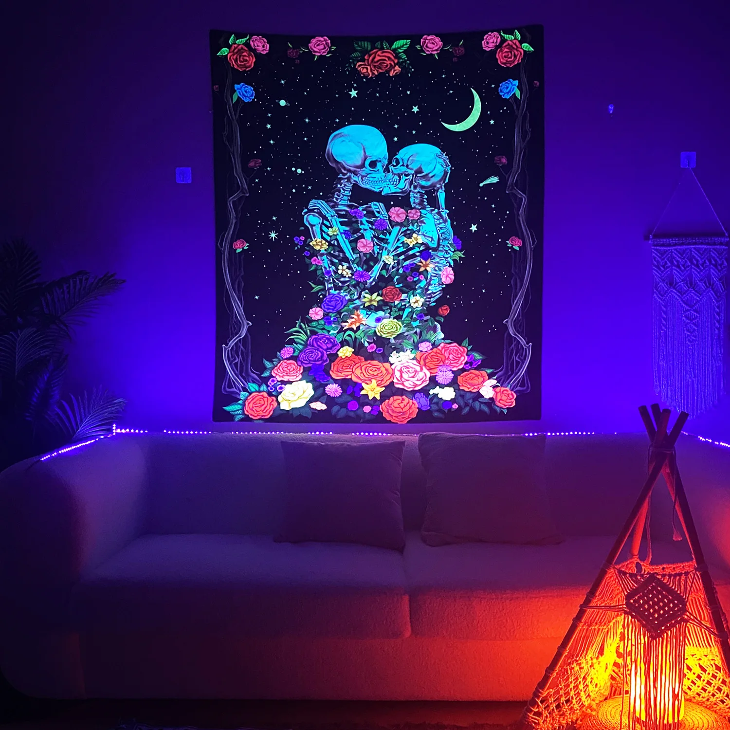 

Blacklight Tapestry Wall Hanging Cloth Skull Tarot Card Mushroom Psychedelic UV Reactive Neon Tapestries Bedroom Dorm Room Decor
