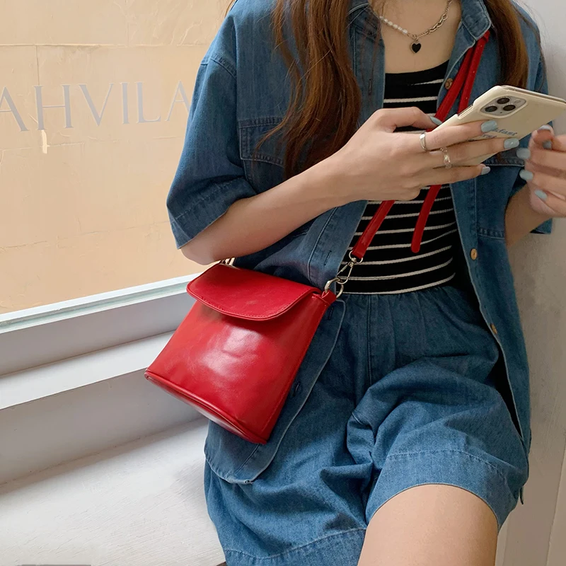 

Fashion Simple Women Messenger Bags Vintage Ladies Pu Leather Bucket Bag Handbags Solid Color Female Shoulder Underarm Bag Purse