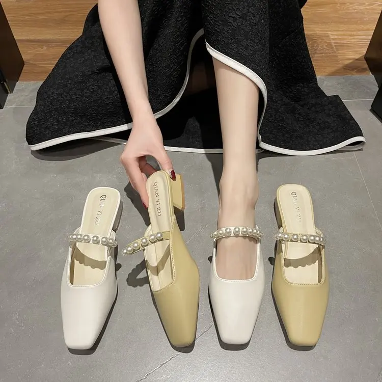 

Shoes Woman's Slippers String Bead Slides Cover Toe Square heel Loafers Fashion Low 2022 Block Luxury Rome Patent Leather Hoof H