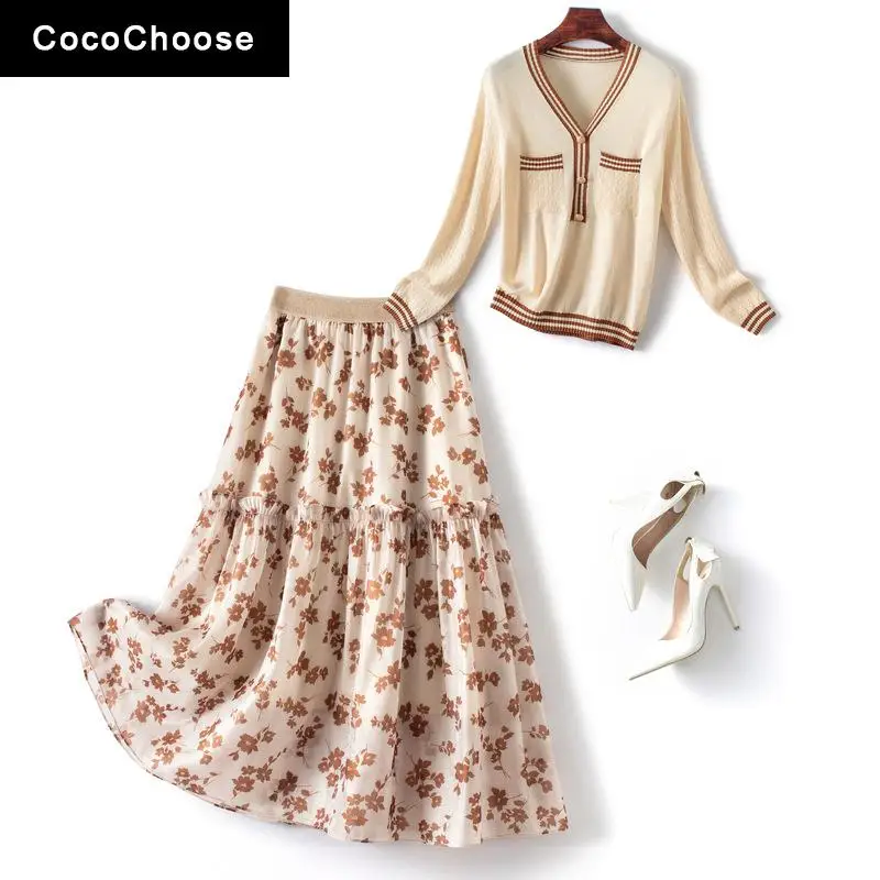 

Elegant Floral Dress Sets Womens Outfits Spring 2022 Fashion Preppy Style Striped V-neck Knit Top With Lurex Ruffles Skirt Suits