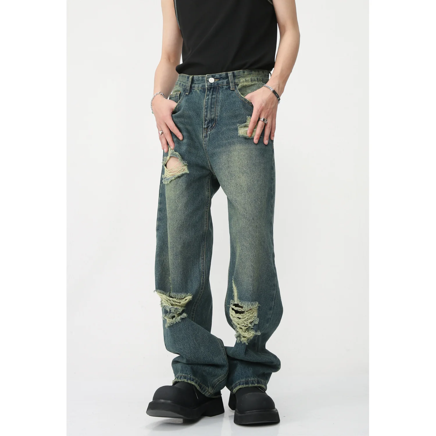 

2023 famous design Hip Hop Trendy Denim Pants luxury male clothing wholesale