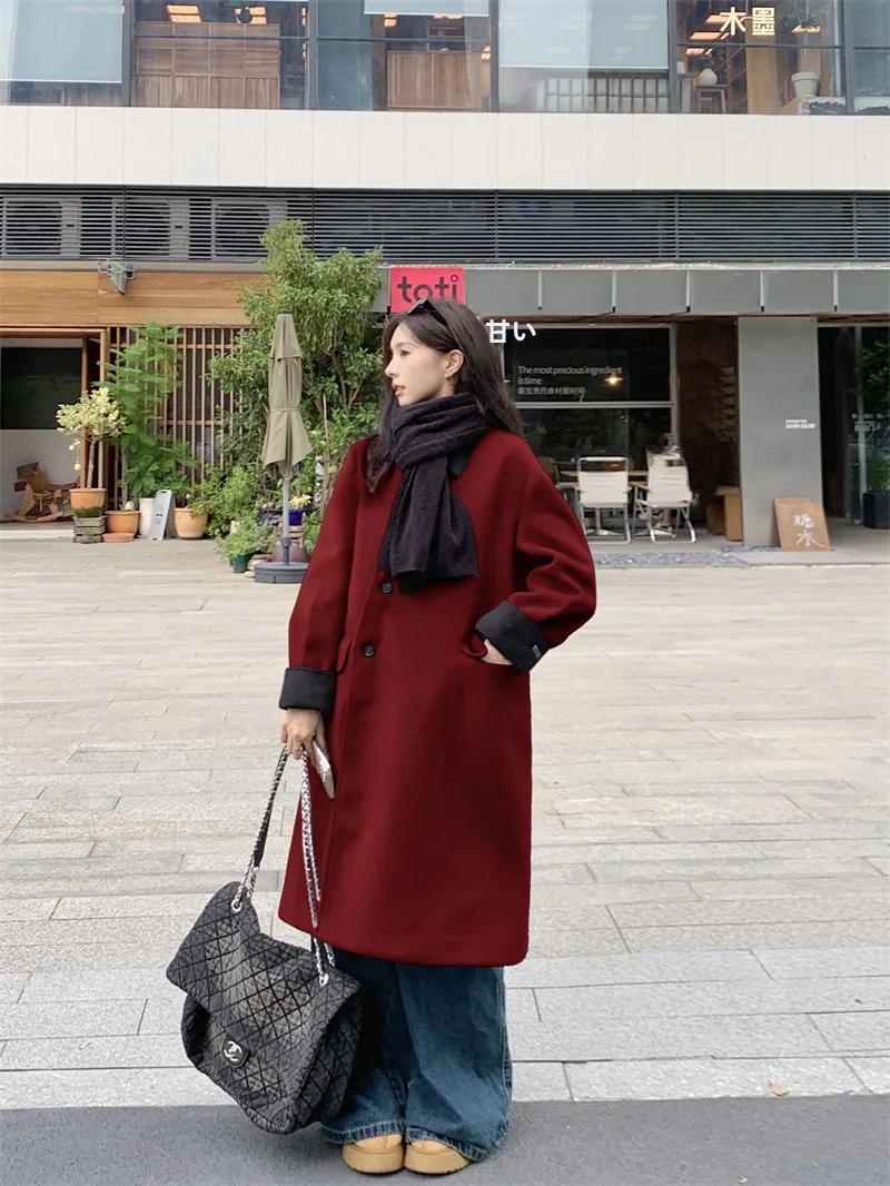 Свободный цветной дафлкот для колледжа женский с ветровыми волосами новинка 2024