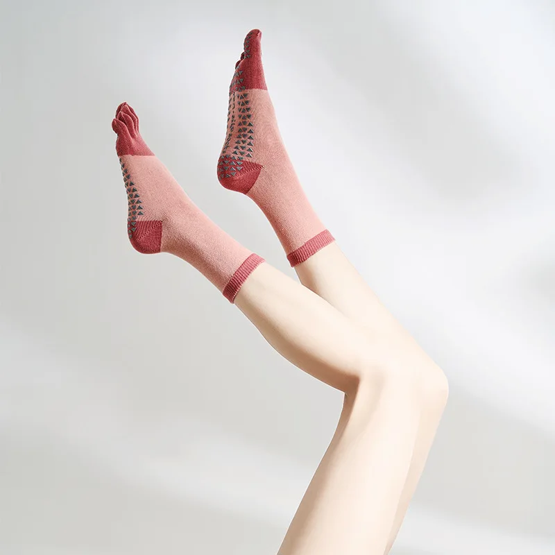 Носки женские для йоги с логотипом на заказ Нескользящие цветные сочетающиеся