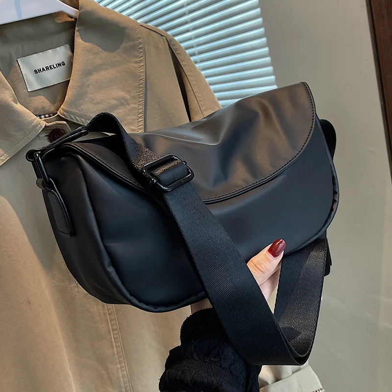 Solid Color PU Chest Pack Women Trend Retro Texture Shoulder Bags Portable Crossbody Bag Simple Multi-function Versatile Satchel