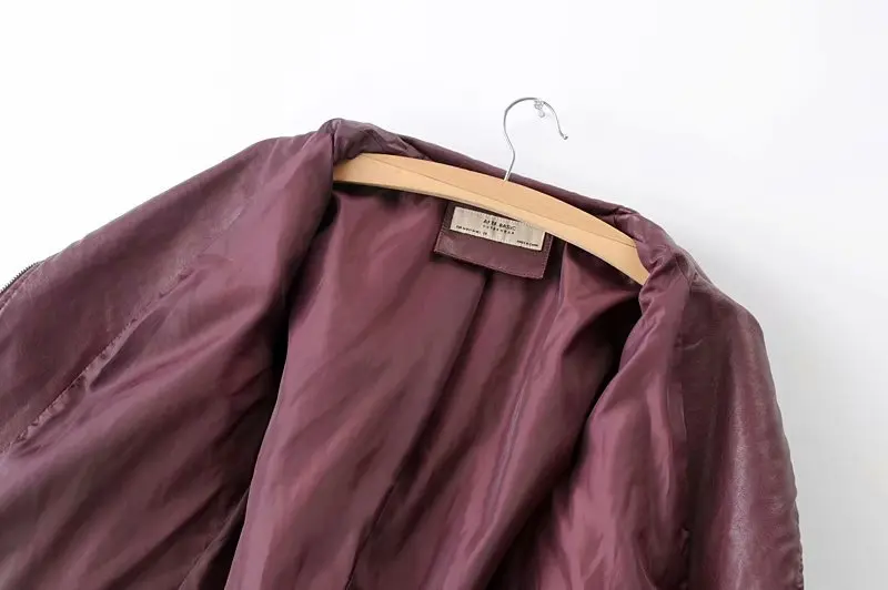 Leather Women Top  Women's Spring  Leather Coat Short Fit European  American Motorcycle Leather Jacket   Zipper  Moto & Biker