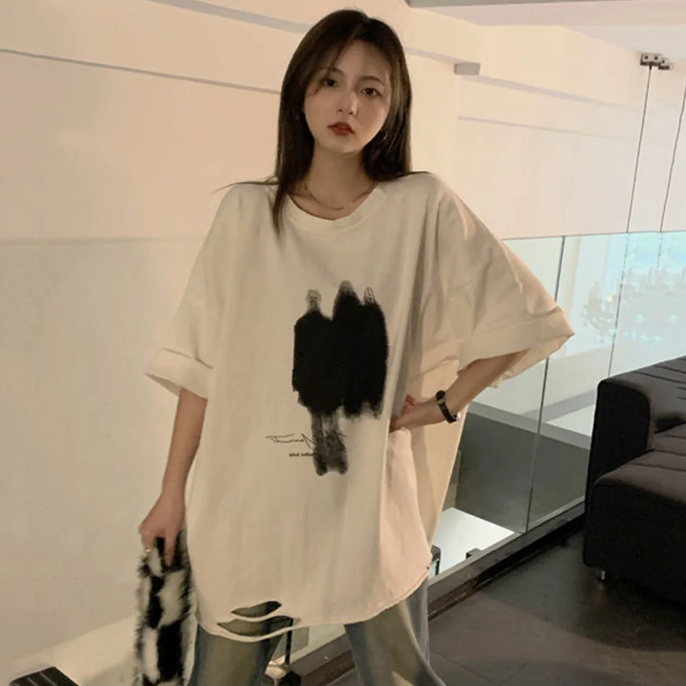 Футболка с коротким рукавом и дырками женская летняя Новинка 2022 свободная