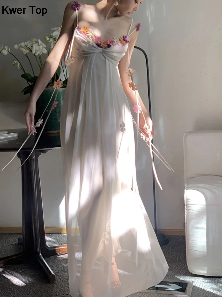 Женское пляжное платье на бретелях