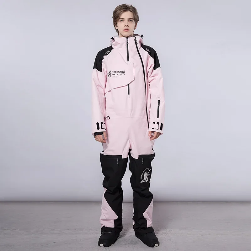 Женский комбинезон для сноуборда