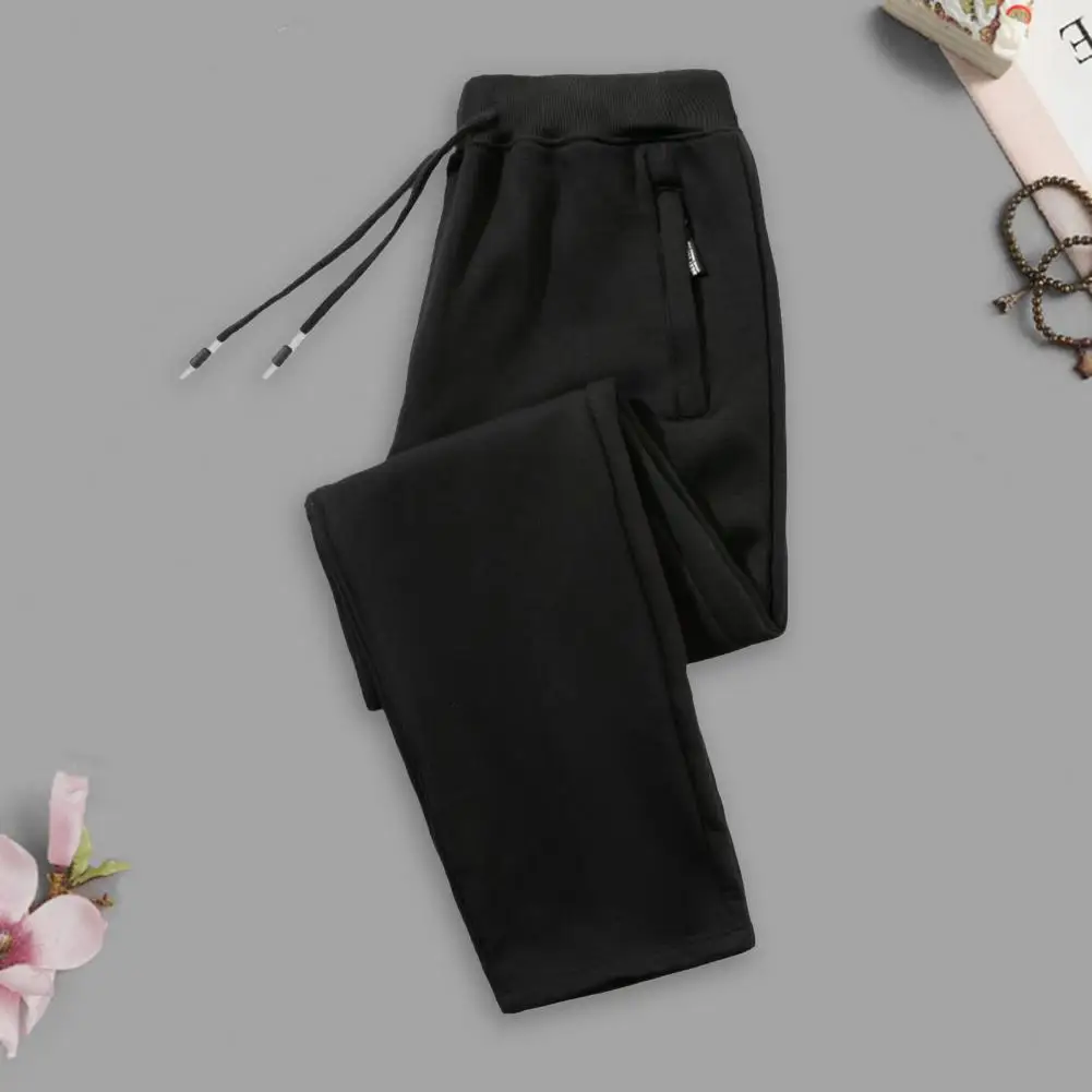 Рисунок 6 - Брюки мужские спортивные с эластичным поясом