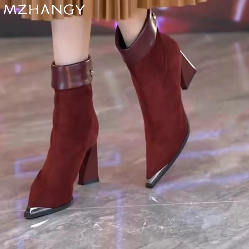 Женские замшевые ботинки-челси на высоком каблуке с острым носком