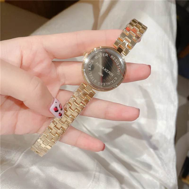 Рисунок 5 - Часы наручные женские кварцевые со стразами