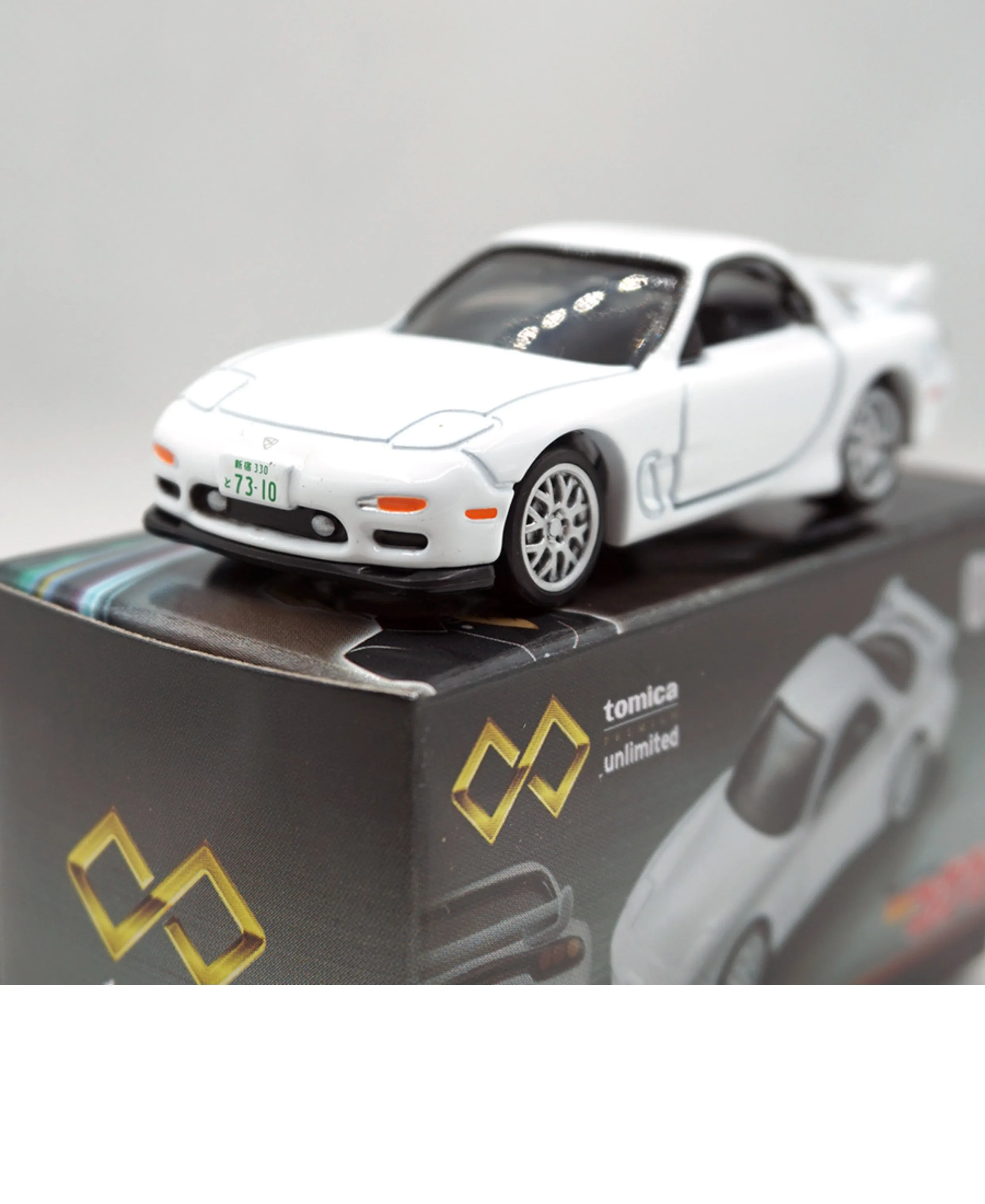 Модель автомобиля TOMICA из сплава для MAZDA RX7 1:64 05