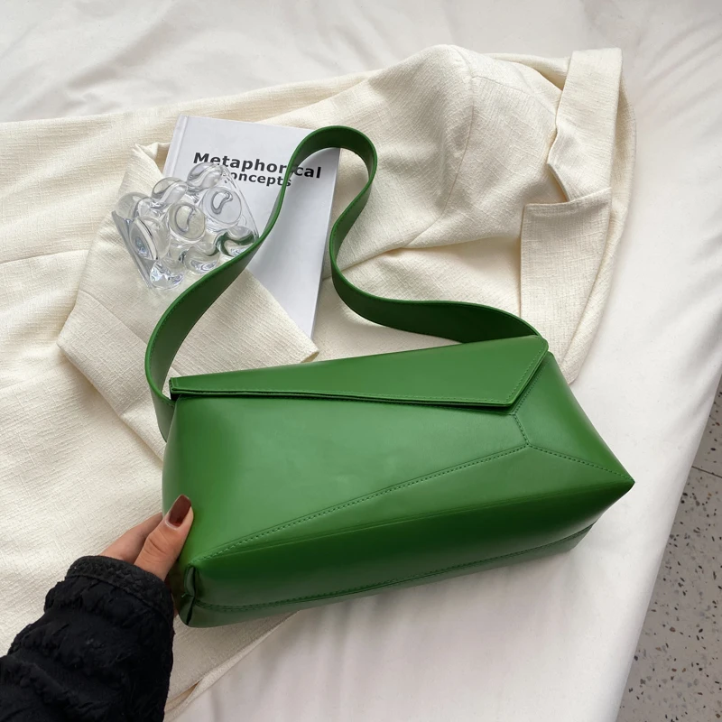 

2022 Summer Fashion Brand PU Leather Splicing Women's Designer Underarm Handbag and Purses Luxury Brand One Shoulder Bags